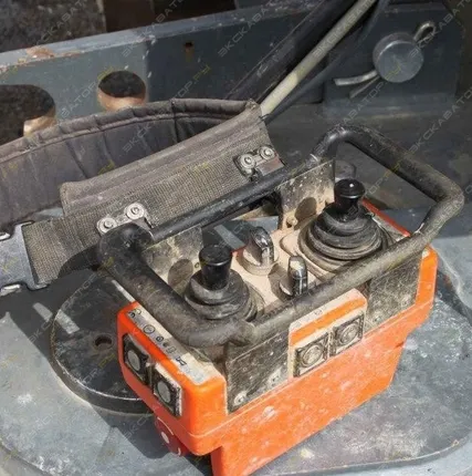 Фото №0 Аренда башенного крана Liebherr 56 K, Владивосток