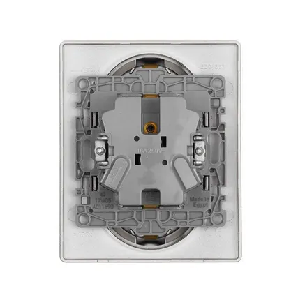 Фото №2 Розетка 2-м СП Etika 16А IP20 250В 2P+E с заземл. немецк. стандарт винт. клеммы в сборе антрацит Leg 672623