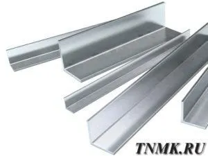 фото Уголок гнутый равнополочный 60х60х4 мм 09Г2С ГОСТ 19771-93