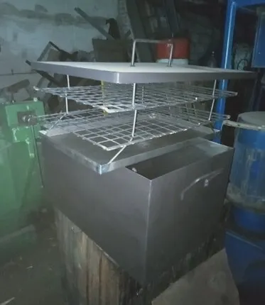 Фото №0 Коптильня