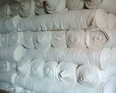 фото Полотно нетканое холстопрошивное, ширина 1.40 м, рулон 60, 70 м с НДС