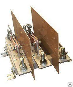 фото Разъединитель на изоляционной панели РЕ19-4531160 3п 2500А IP00 КЗНВА