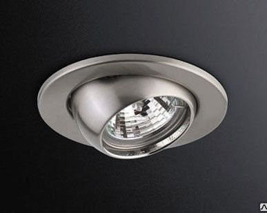 фото Установка светильника