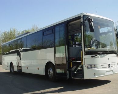 фото Mercedes-Benz Intouro