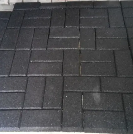 Фото №0 Плитка из резиновой крошки 200х100х20 мм форма кирпич
