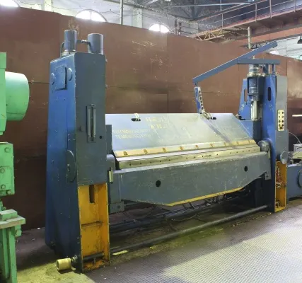 Фото №0 Листогиб с поворотной балкой ИВ2144 ИВ2144П Б/У в Санкт-Петербурге