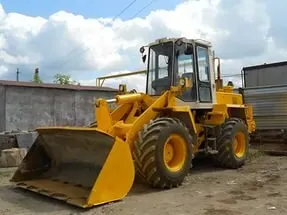 фото Фронтальные погрузчики до 3 кубов