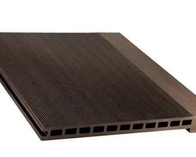 фото Ступень для крыльца из ДПК CM STAIR 3000*345*25мм