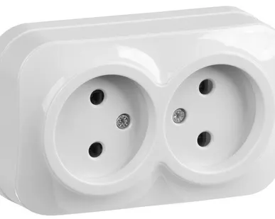 фото Розетка 2-м ОП GLORY РС22-2-ХБ 10А без заземл. бел. IEK ERH20-K01-10