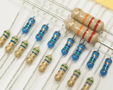 фото электронные компоненты из Китая