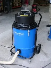 Фото №1 Промышленный пылесос Blastrac BDC-1216