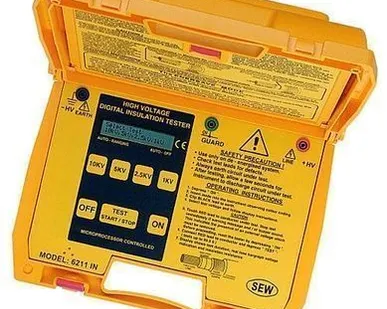 фото Мегаомметр SEW-6210 IN
в