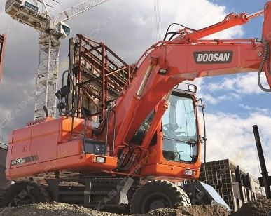 фото Аренда гусеничного экскаватора Doosan DX300LCA, Курск