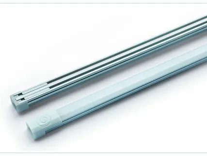 Фото №0 Линейный сенсорный светильник LC-LSS-17-W 1492 мм