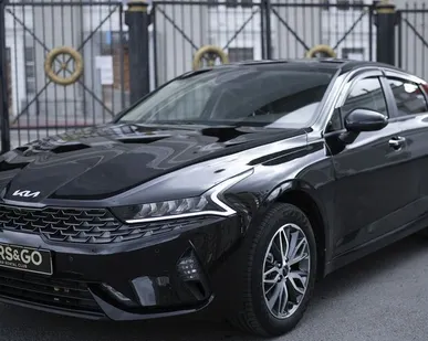 фото Kia К5 Черный