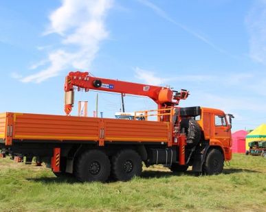фото Бортовой КАМАЗ 43118-46 с КМУ KANGLIM KS1256 G-II TOP
в