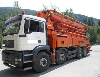 фото Автобетононасос Sermac SCL 150-5Z41 на шасси MAN TGA 35.460
