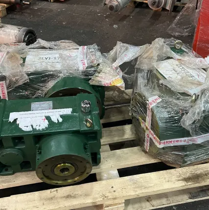 Фото №0 Шнеки, шнековые пары и редукторы для экструдеров в Москве