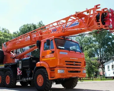 фото Автокран Клинцы КС-55713-5К-4В на шасси КамАЗ-43118
в