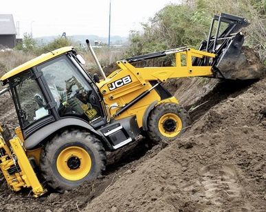 фото Аренда экскаватора-погрузчика JCB