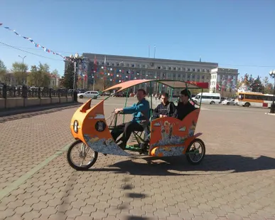 фото Велорикша "Шатл Z18-2М"