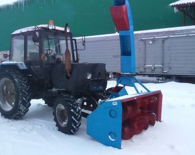 фото Услуги уборки снега снегоротором