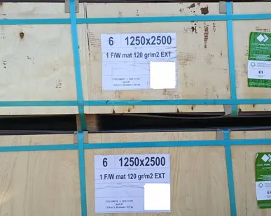 фото Фанера ламинированная транспортная 1,25*2,5 метра