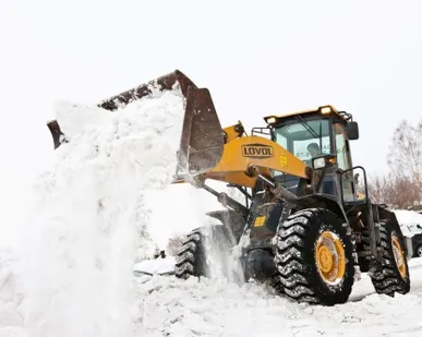 фото Вывоз снега и мусора
