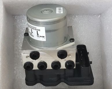 фото Блок управления гидравлическим модулем ABS для Hyundai Tucson Kia Sportage 58920-1F000