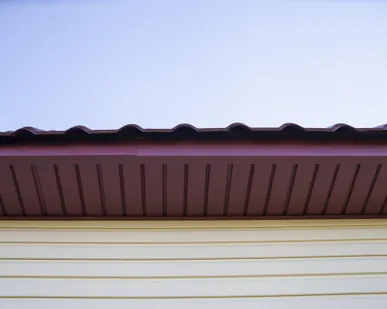 фото Софит металлический без перфорации 0,5 Rooftop Matte с пленкой RAL 9005 черный