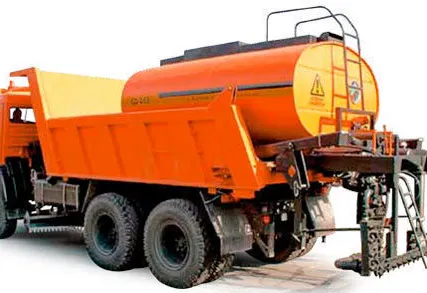 Фото №0 Автогудронатор 49951-10-20