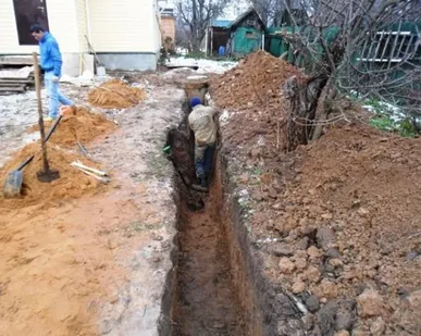 фото Копка земли, земляные работы