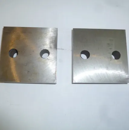 Фото №0 Нож для резчика арматуры ТСС GQ-50,A.N (к-т из 2-х деталей  с 2 отверстиями М16,90х90х26 мм)