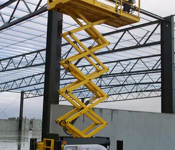 фото Ножничные дизельные подъемники Haulotte Compact 12 DX в аренду