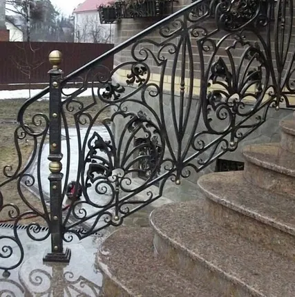 Фото №0 Кованые перила для лестниц