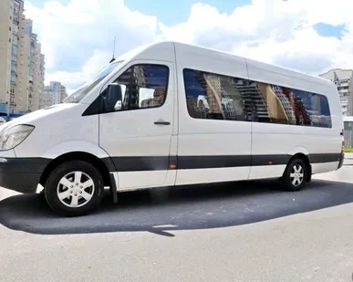 фото Перевозки Мercedes спринтер 20 м (межгород)