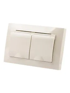 фото Розетка двойная 2П+З с защ. шт. и крышкой 16А 250В IP44 сл. кость "Таймыр" TDM