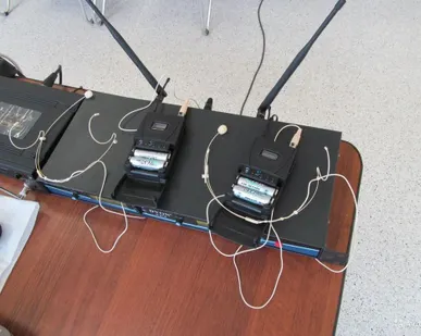 фото Аренда Микрофонов, петличных и головных гарнитур