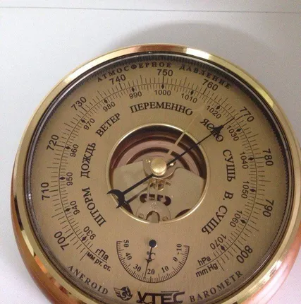 Фото №0 Барометр + термометр БТК-СН 14