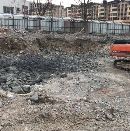 Фото №0 Снос домов и зданий, слом сооружений, демонтаж ангаров, фабрик и заводов, снос элеваторов 