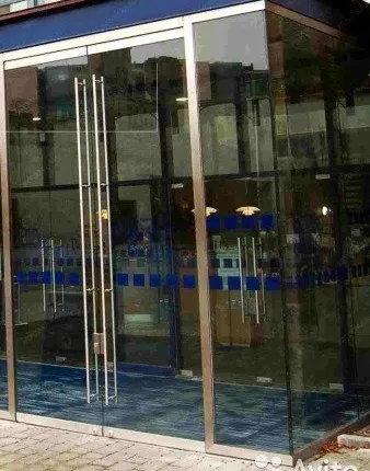 Фото №0 Двери маятниковые