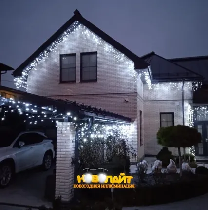 Фото №0 Украшение частных домов к новогодним праздникам – Ростов-на-Дону