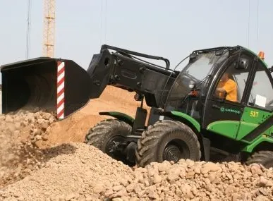 фото Погрузчик телескопический АМКОДОР 527