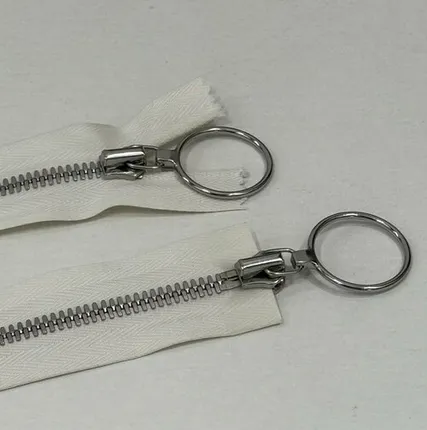 Фото №0 Молния разъёмная 2 замка riri 62 см цвет молочный