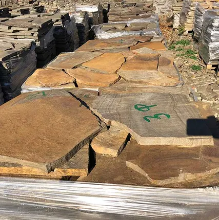 Фото №0 Ростовский камень Осенняя листва песчаник пластушка