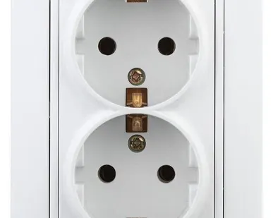 фото Розетка СП Plano 2х2P+E Schuko 1-205-01 16А-250В IP20 бел. Intro Б0027615