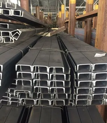 Фото №0 Швеллер стальной гнутый равнополочный 100x50x50x4 мм 09Г2С ГОСТ 8278-83