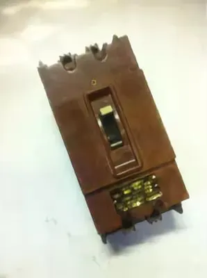 Фото №0 Автоматические выключатели А3716, А3114, А3776, А3134, А3712