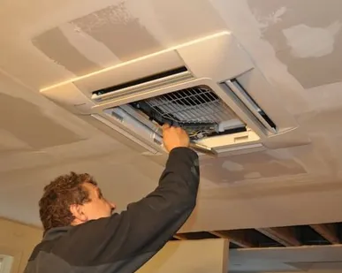 фото Монтаж кассетных сплит-систем (кондиционеров) 60