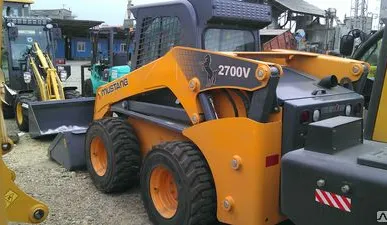 фото Мини погрузчик Mustang 2700V (CША)